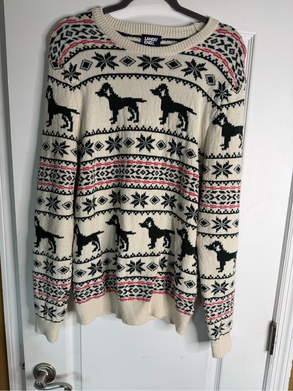 Lands' End Cream Crewneck Sweater with Green Dog Fair Isle Motif. Size M 38-40